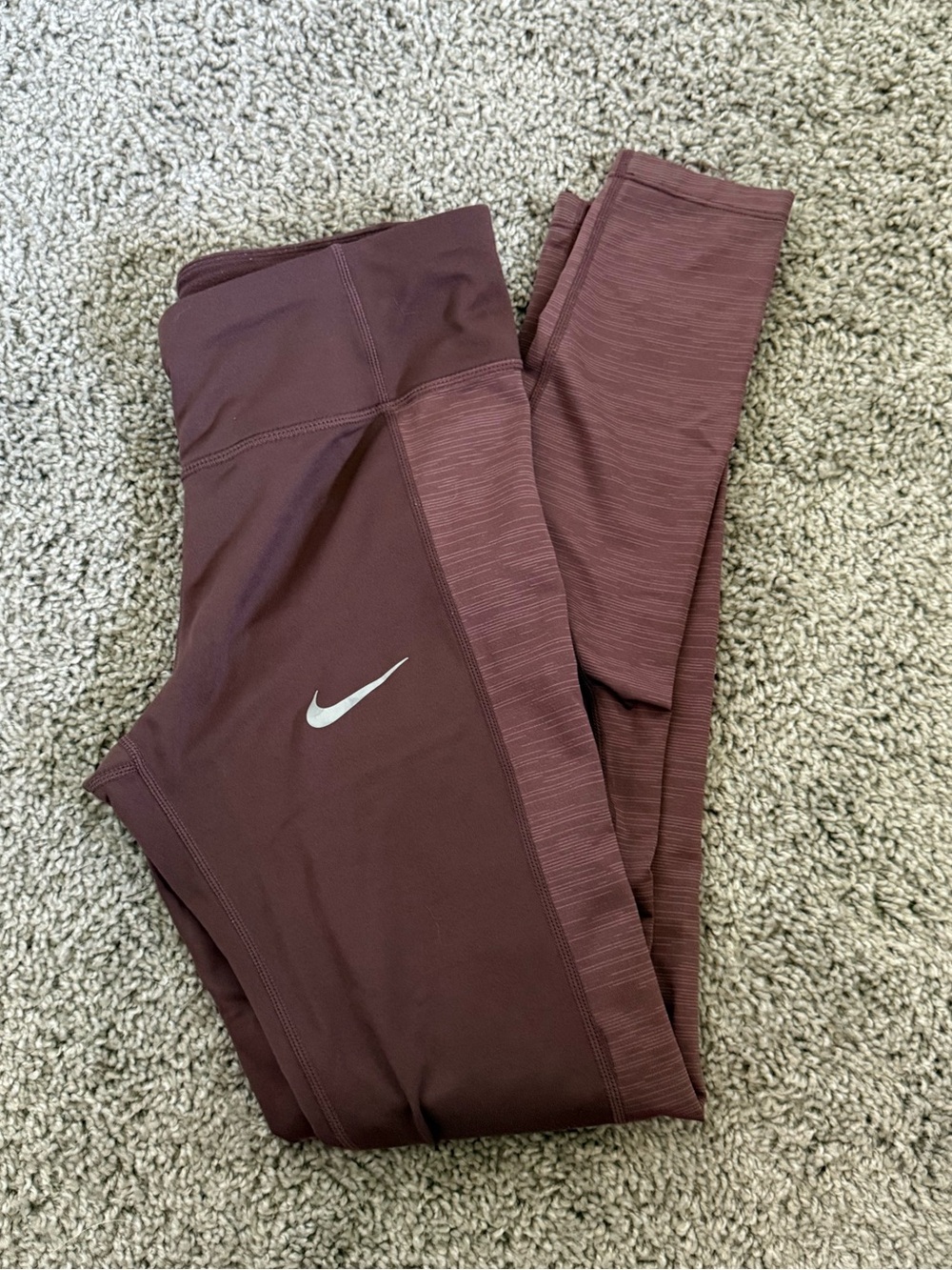 Nike Burgundy Leggings